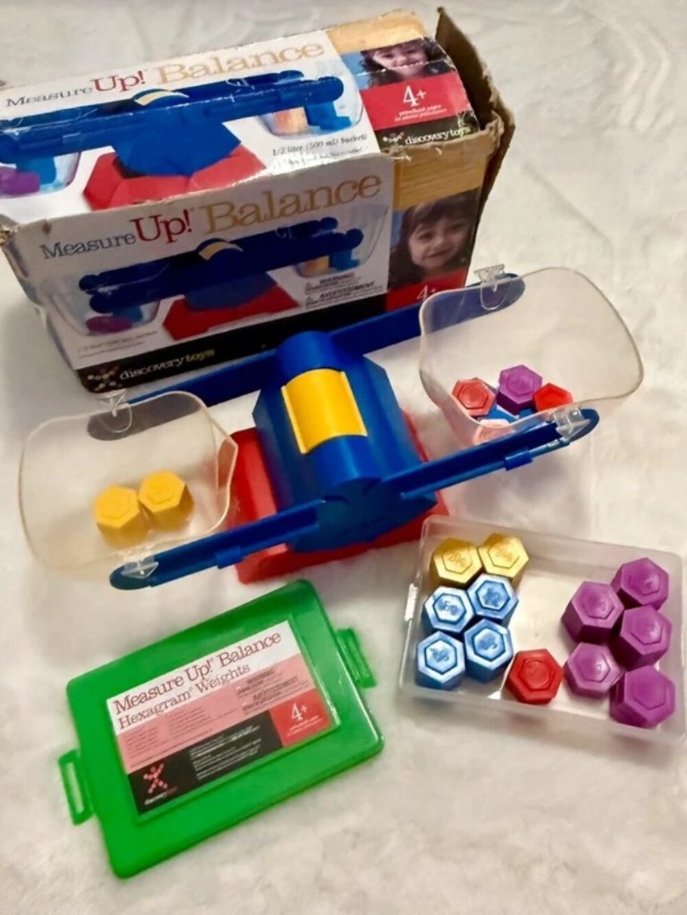 Discovery Toys Measure Up! Balance Scale STEM Math Science 2010 w/ Weights & Box
